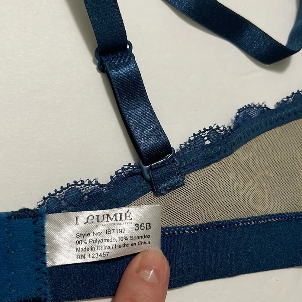 Super Push Up Extreme Padded Maximum Lift Lace Multi-way Strapless Bra. NWT